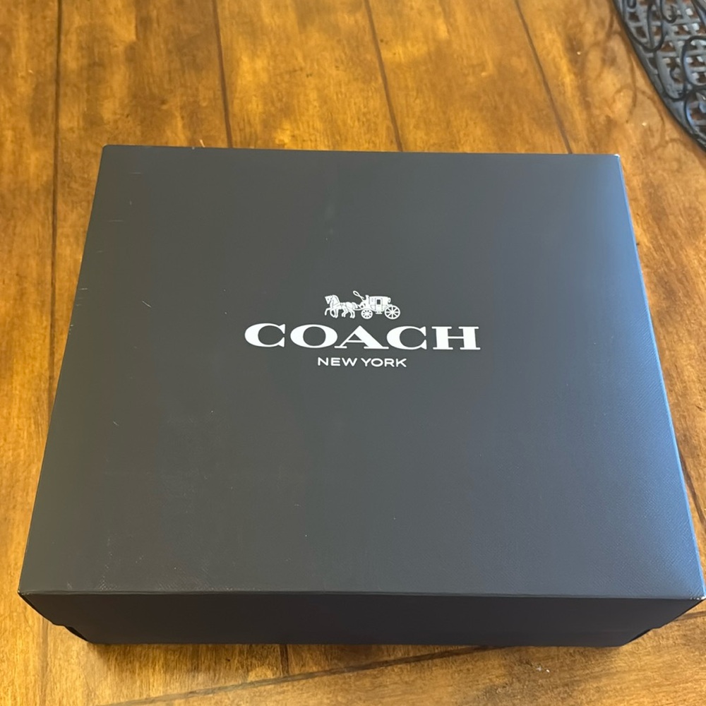 Coach Gift Box